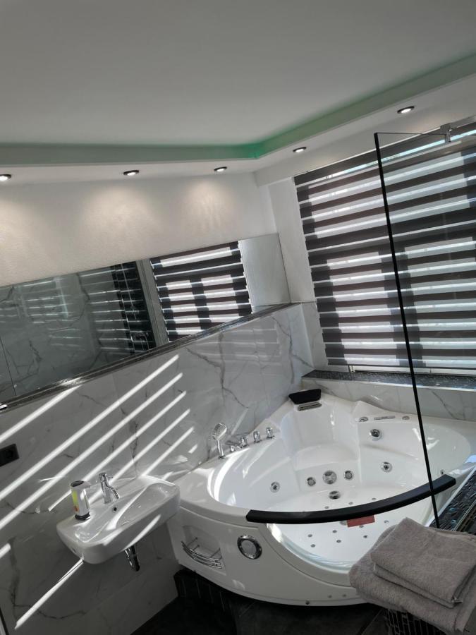 Hotel Anker Linden  Екстериор снимка